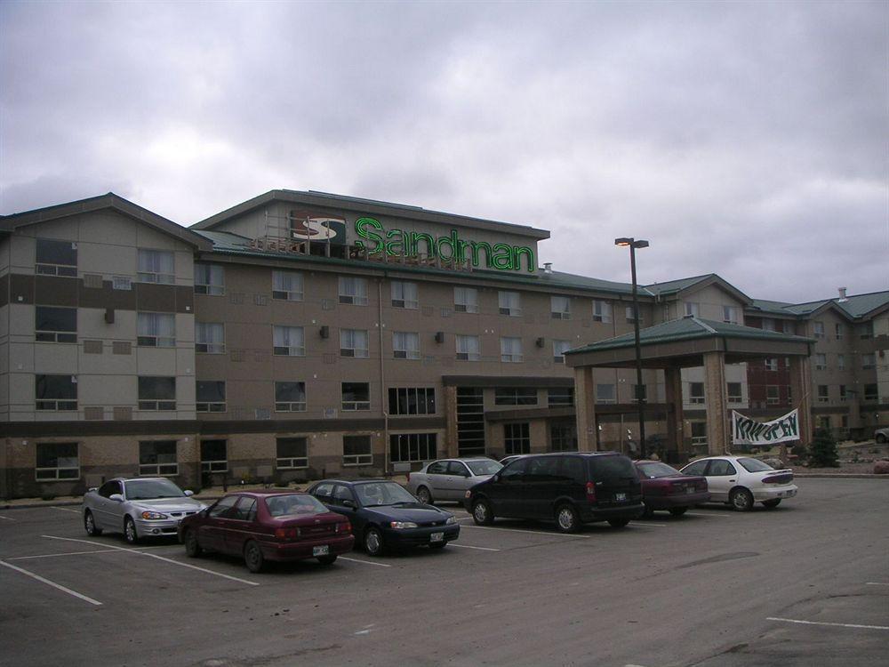 Sandman Hotel & Suites Winnipeg Airport Esterno foto